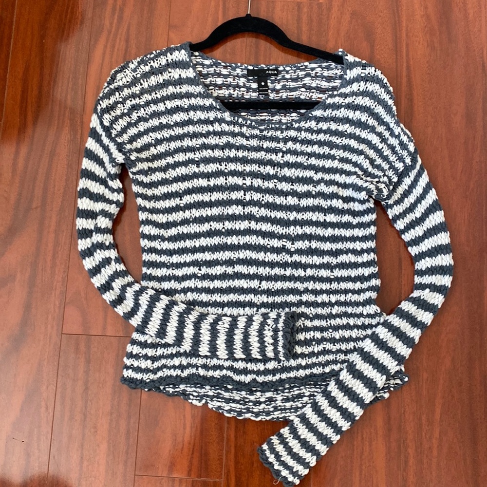 Aqua XS Sweater